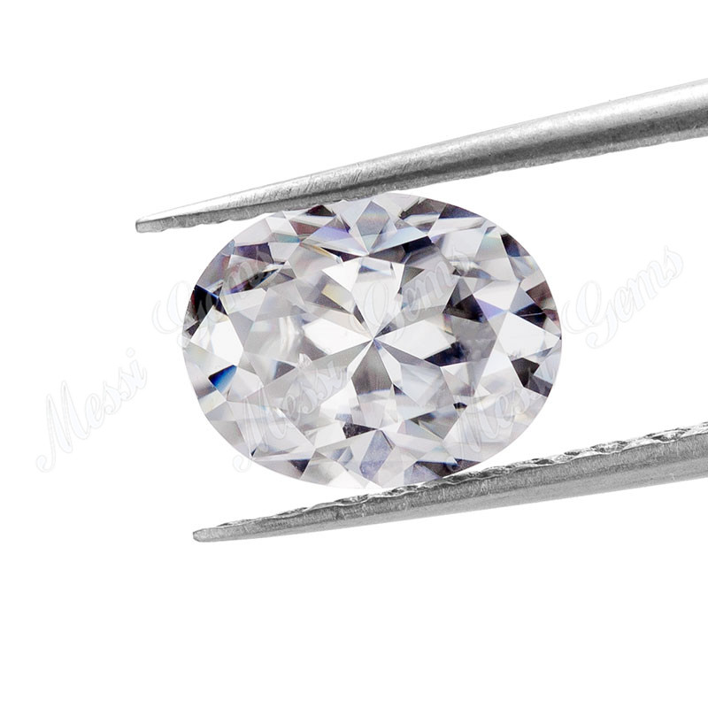 Solve tutus def sine colore vvs ovalis 5.5x8mm 1carat pretium moissanite