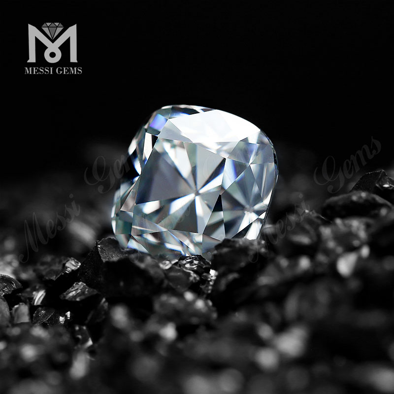Cushion Cut White Solitaire moissanite Adamas DEF Color
