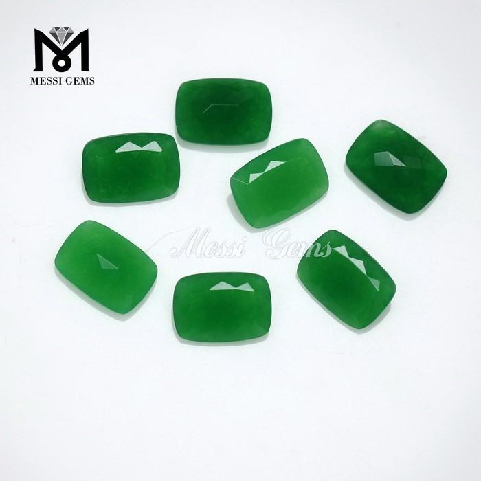 Green Quartz Cushion 10 x 14 mm