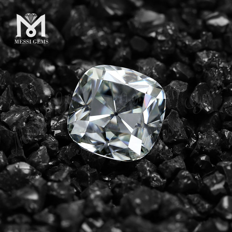 Cushion Cut White Solitaire moissanite Adamas DEF Color