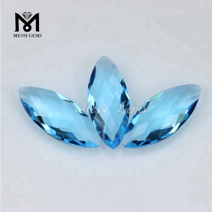 marchiones gemmae vitreae pro ornamento