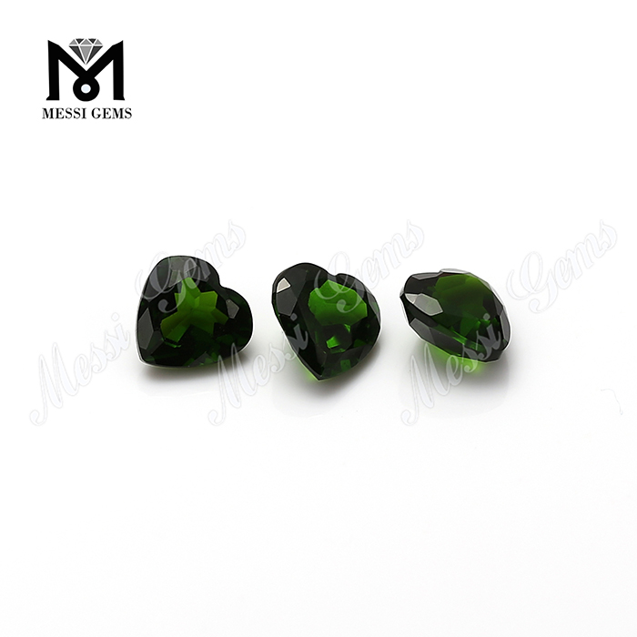Tutus princeps qualitas cordis figura lapidea lapidea naturalis chrome diopside