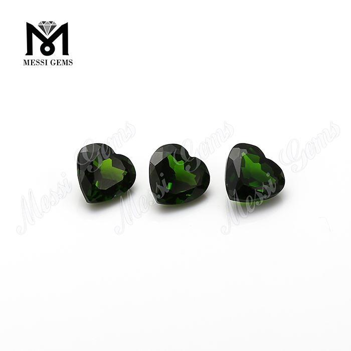 Tutus princeps qualitas cordis figura lapidea lapidea naturalis chrome diopside