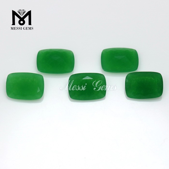 Green Quartz Cushion 10 x 14 mm