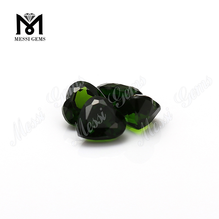 Tutus princeps qualitas cordis figura lapidea lapidea naturalis chrome diopside