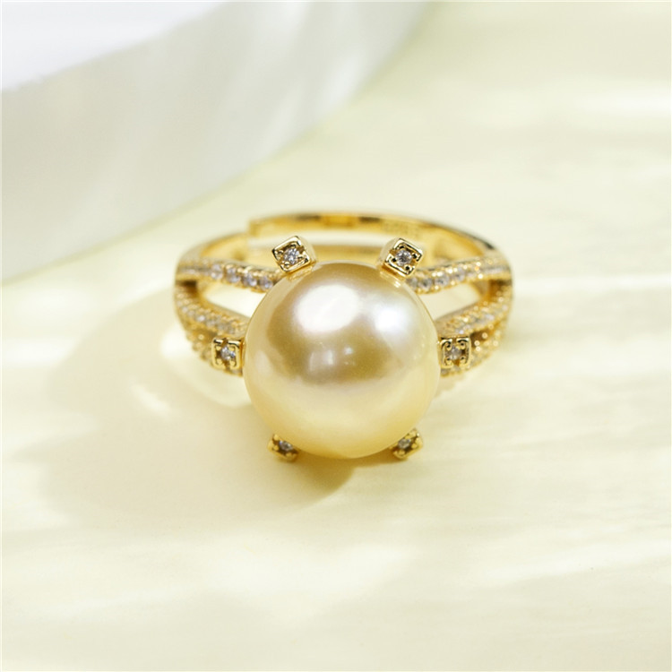 Pearl ring.jpg