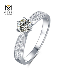 Aurum Plated 1 Carat DEF Moissanite 925 Annulus argenteus Ornatus pro Nuptiali