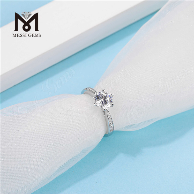 Messi Gemmae Single Stone Moissanite 925 Sterling Silver Ring for Sale