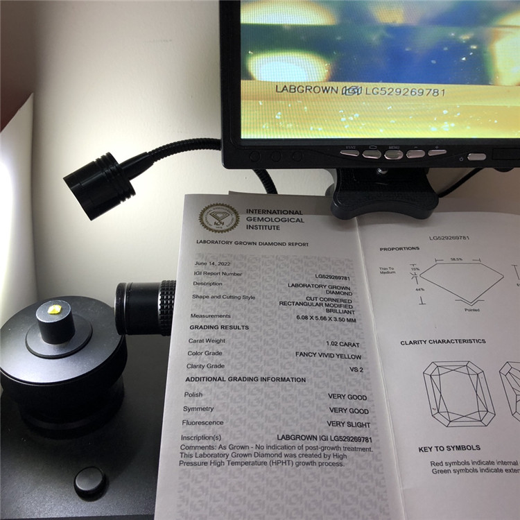 1.02ct VS2 Yellow Lab Diamond Rectangularis Lab Grown Diamond