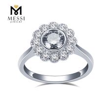 1ct Halo style Elegantiae Orbis IGI Lab Creatum Diamond