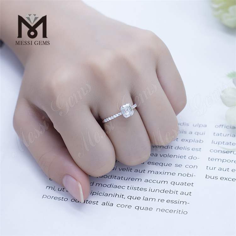 18k Aurum 2.2G Aurum pondus 1ct Smaragdus Lab Diamond Ring